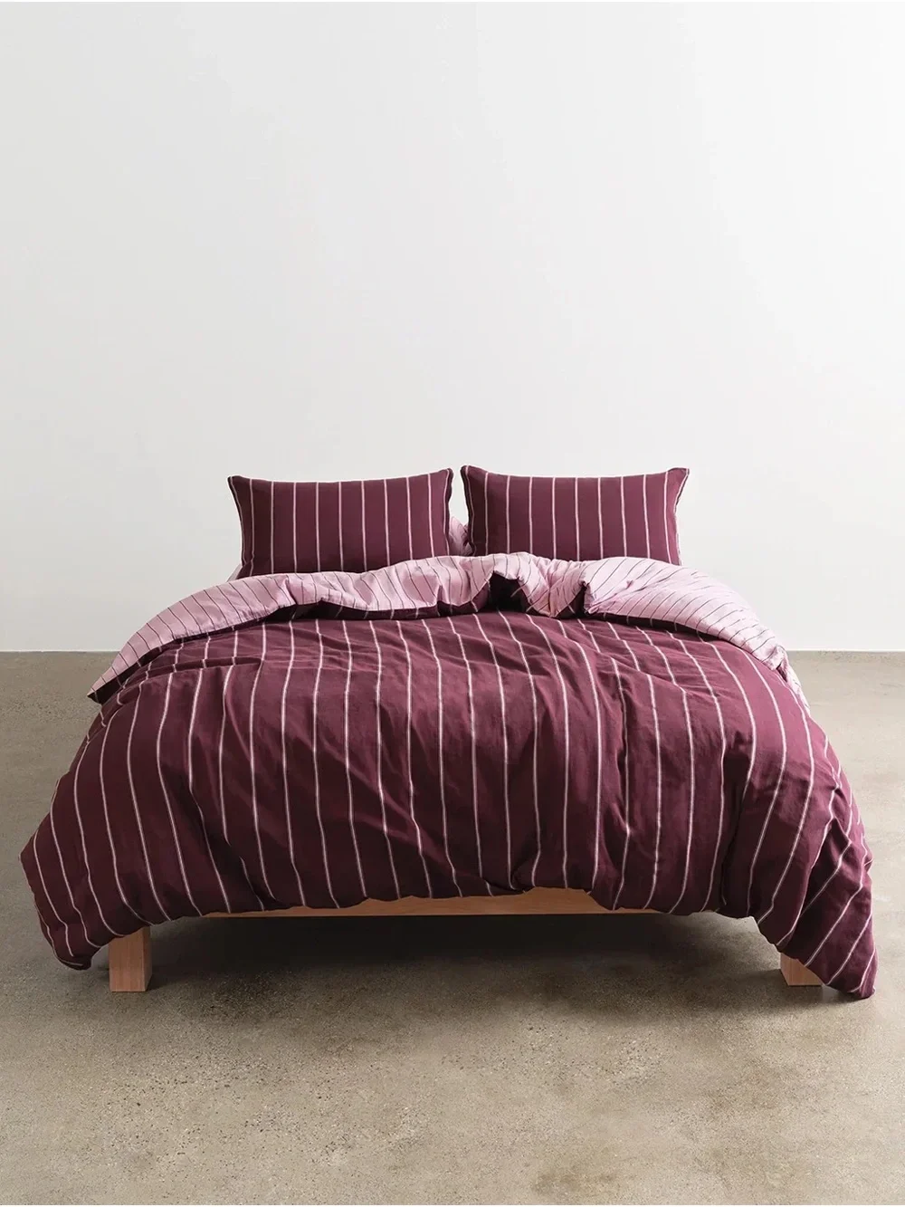 Hommey Organic Cotton Pillowcase Pair Mulberry Stripe NWT